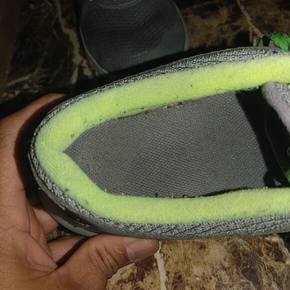 Nike women's Flex Experience RN running shoes sneaker gray size 8.5.   090 - Picture 9 of 12